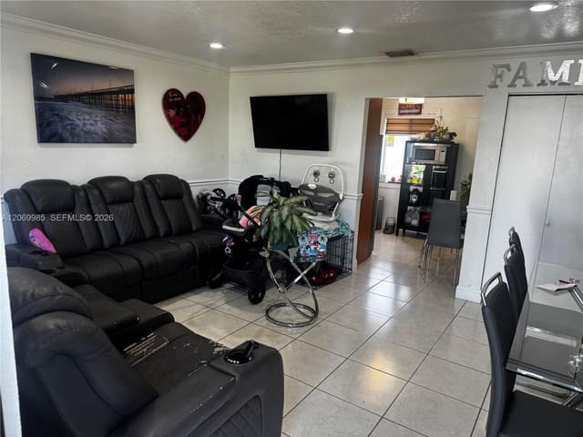 15200 Railroad Drive, Miami Gardens, FL 33054