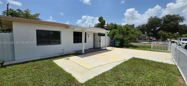 2230 Service Road, Opa-Locka, FL 33054