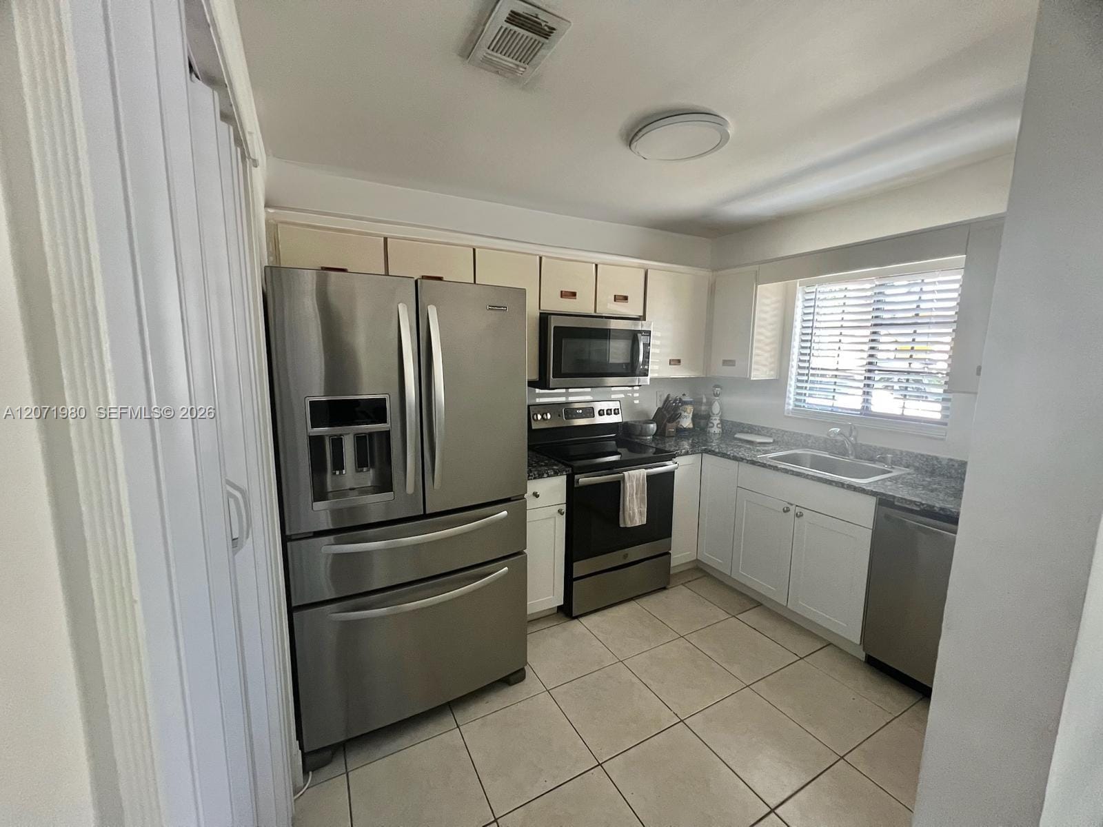 1133 NE 210th Terrace, Miami, FL 33179 photo 3