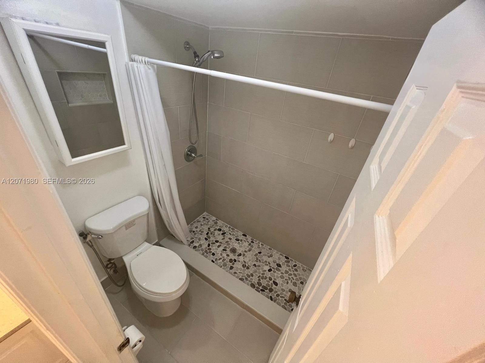 1133 NE 210th Terrace, Miami, FL 33179 photo 25