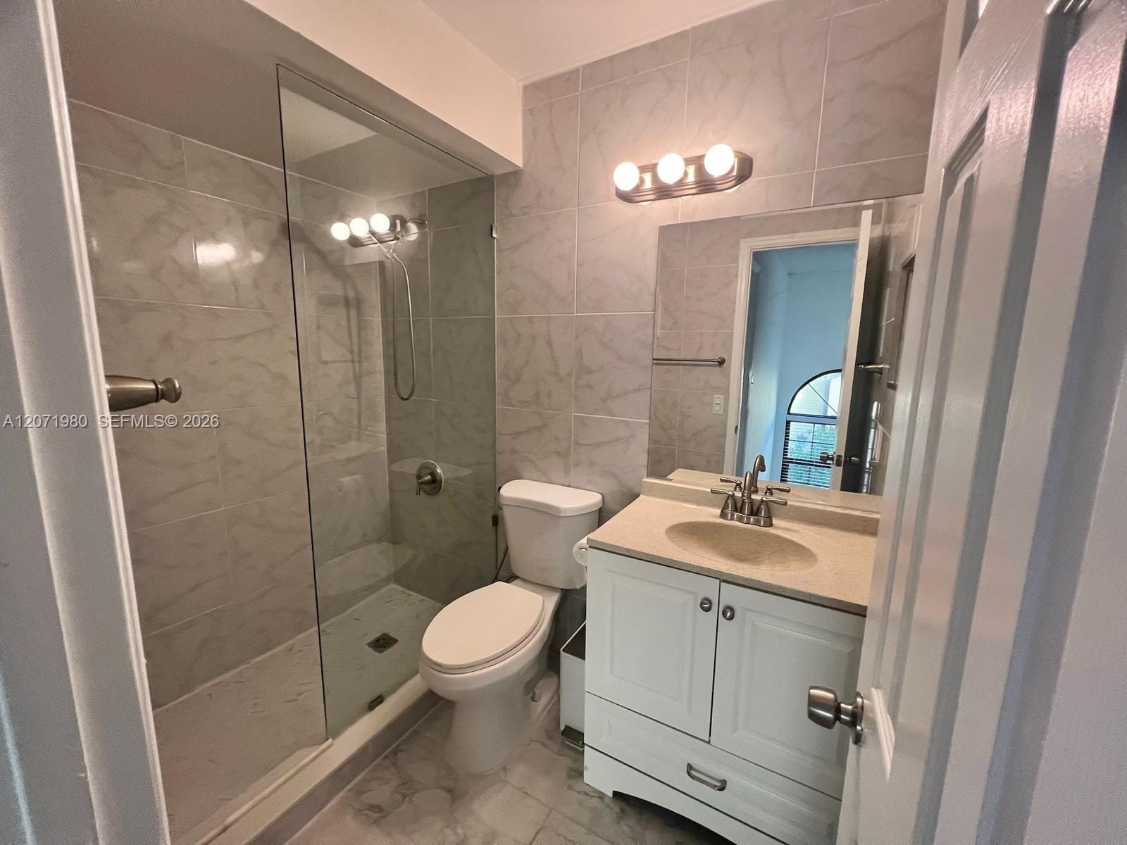 1133 NE 210th Terrace, Miami, FL 33179 photo 5