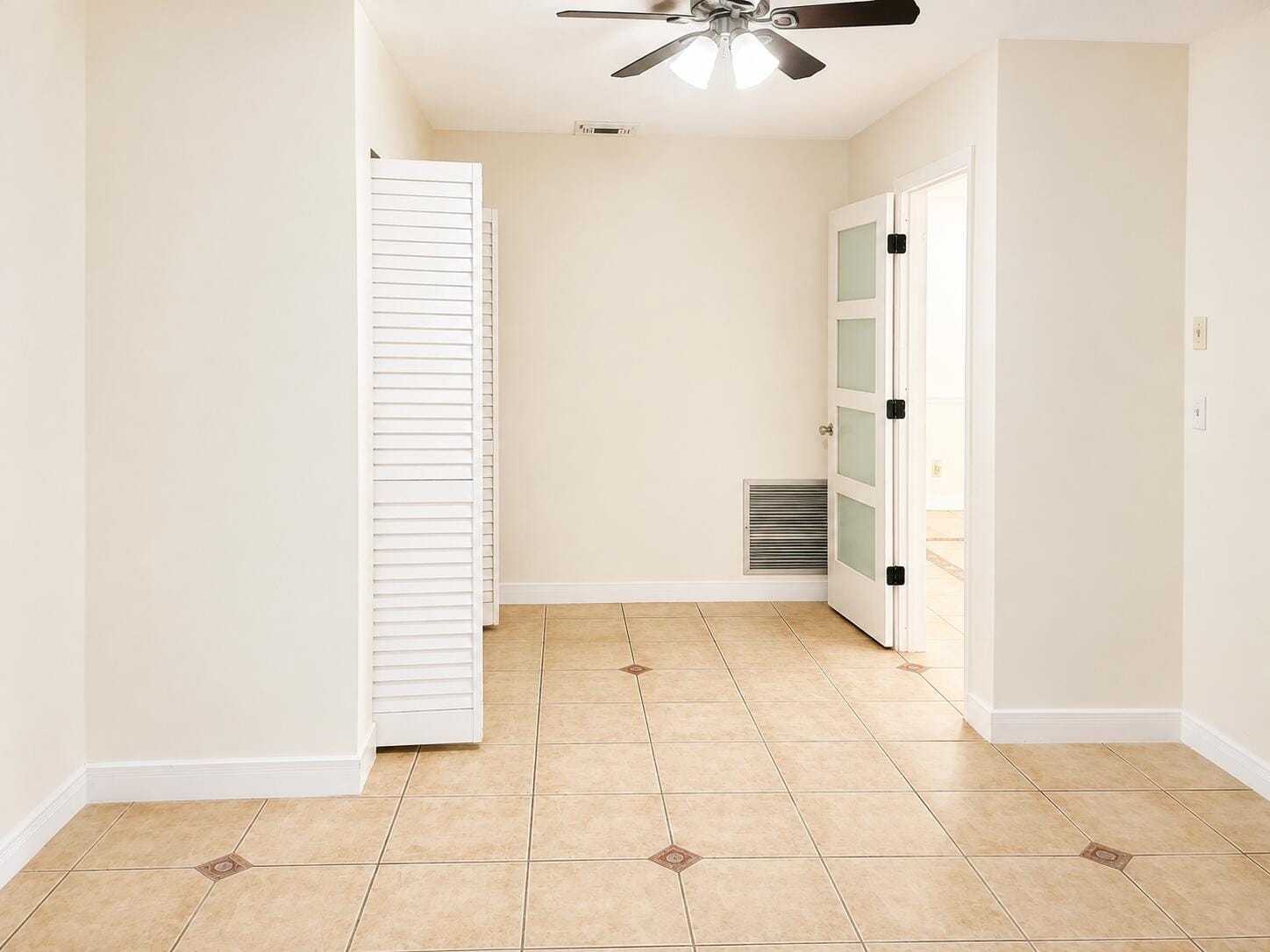 5318 Garden Hills Circle, West Palm Beach, FL 33415 photo 13