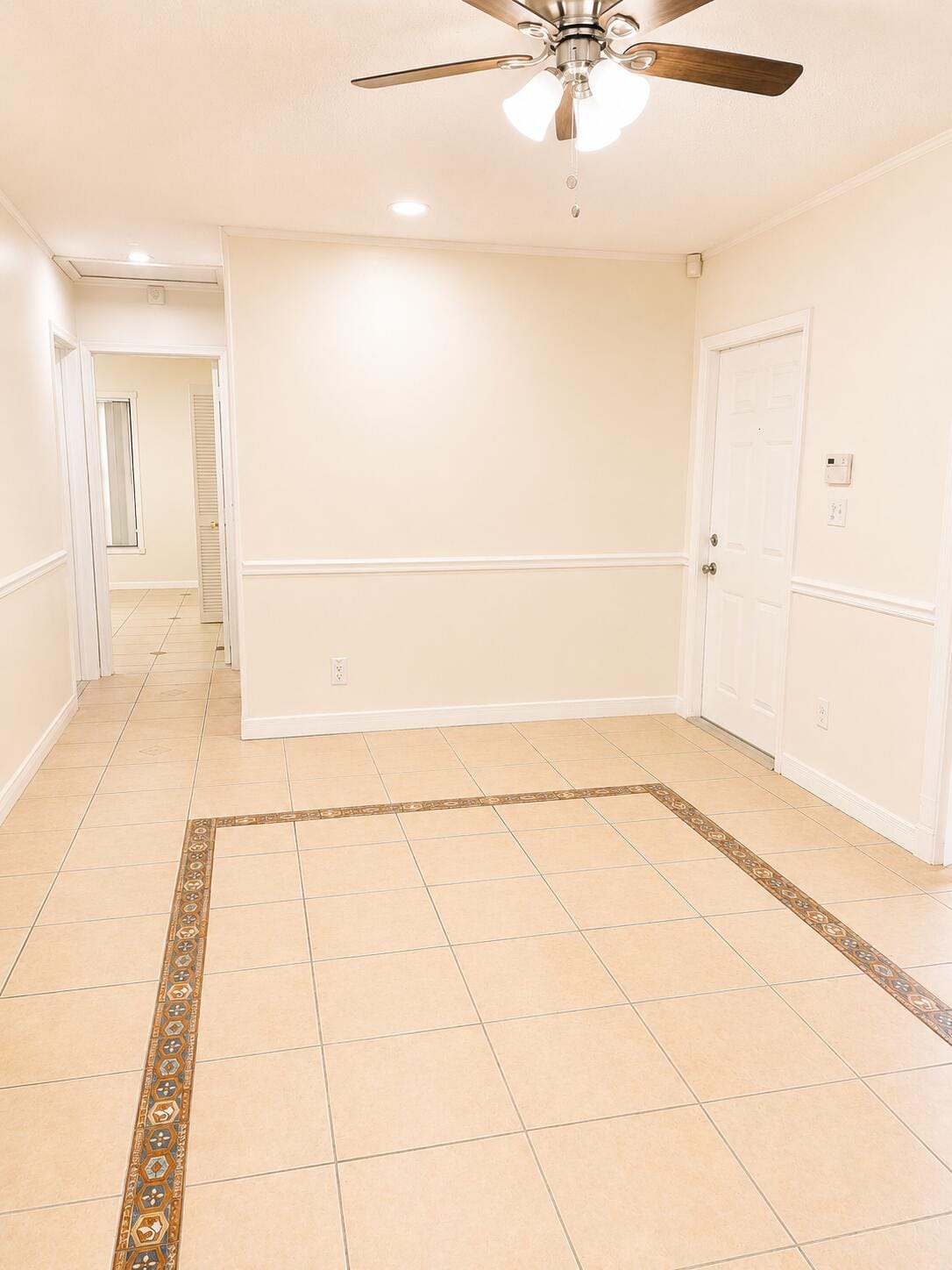 5318 Garden Hills Circle — photo 4