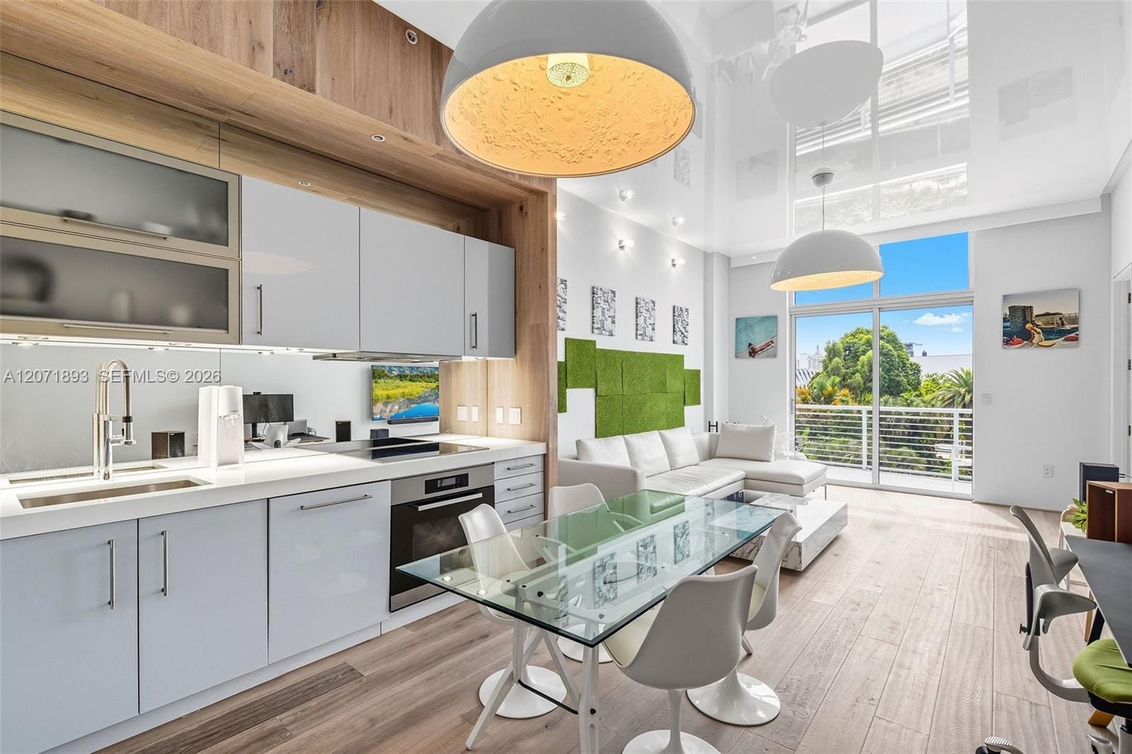 2001 Meridian Avenue 518, Miami Beach, FL 33139