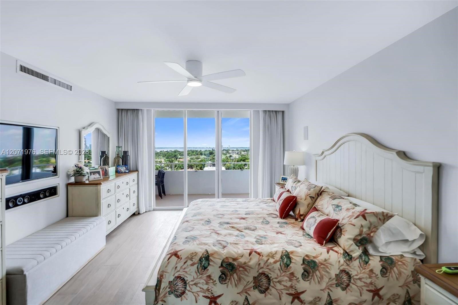 5600 Collins Avenue 11S, Miami Beach, FL 33140 photo 15
