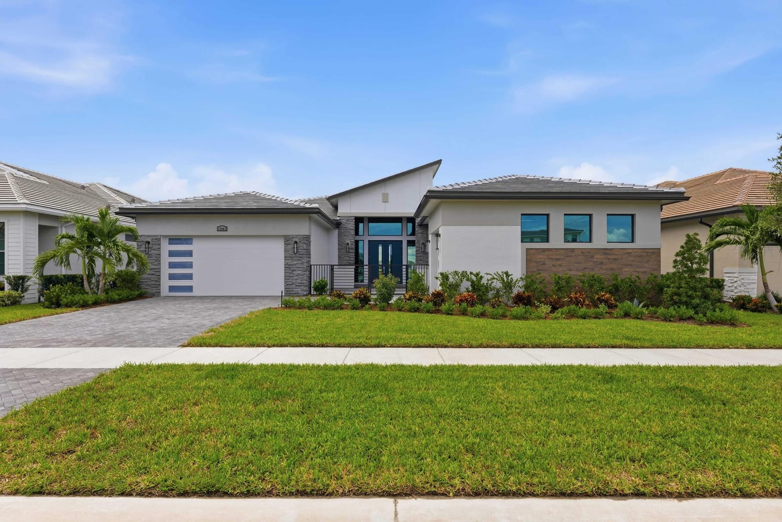 12961 SW Shinnecock Drive — photo 1