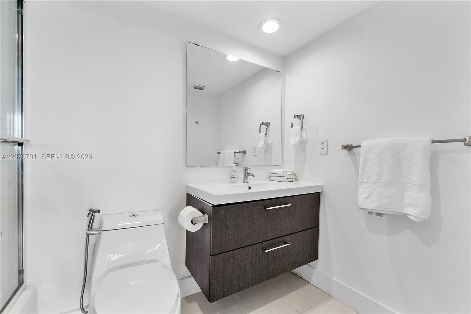90 Edgewater Drive 917, Coral Gables, FL 33133 photo 8