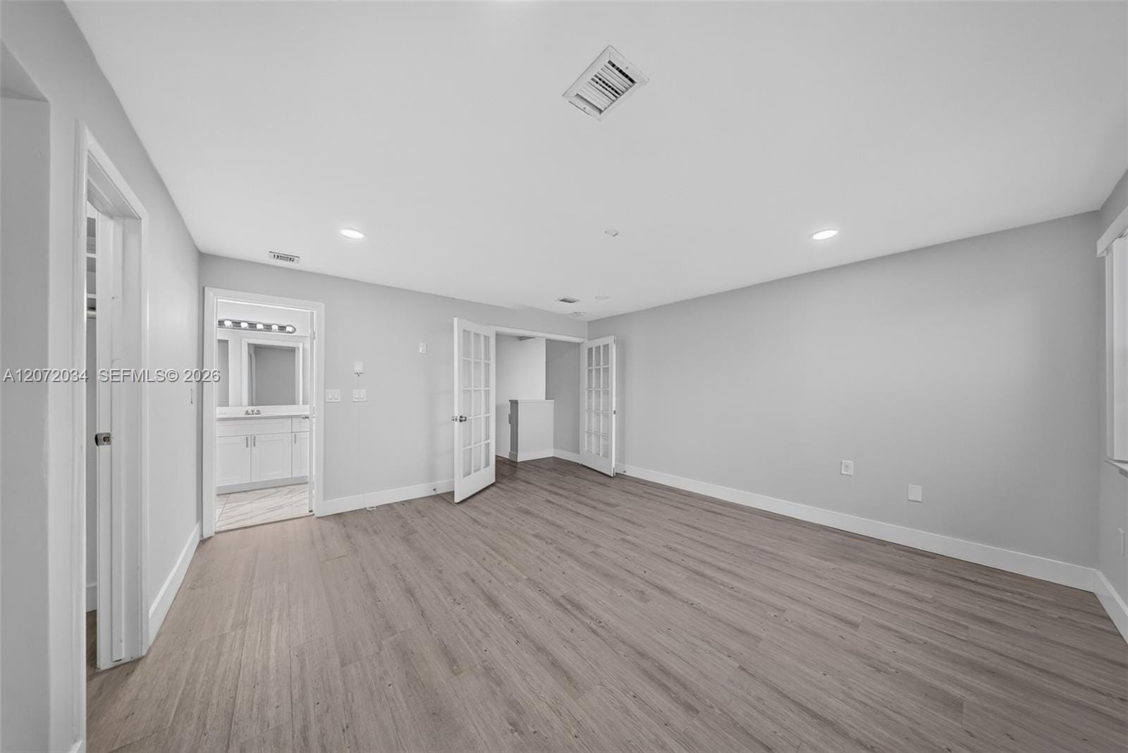 6637 NW 181st Lane, Hialeah, FL 33015 photo 8