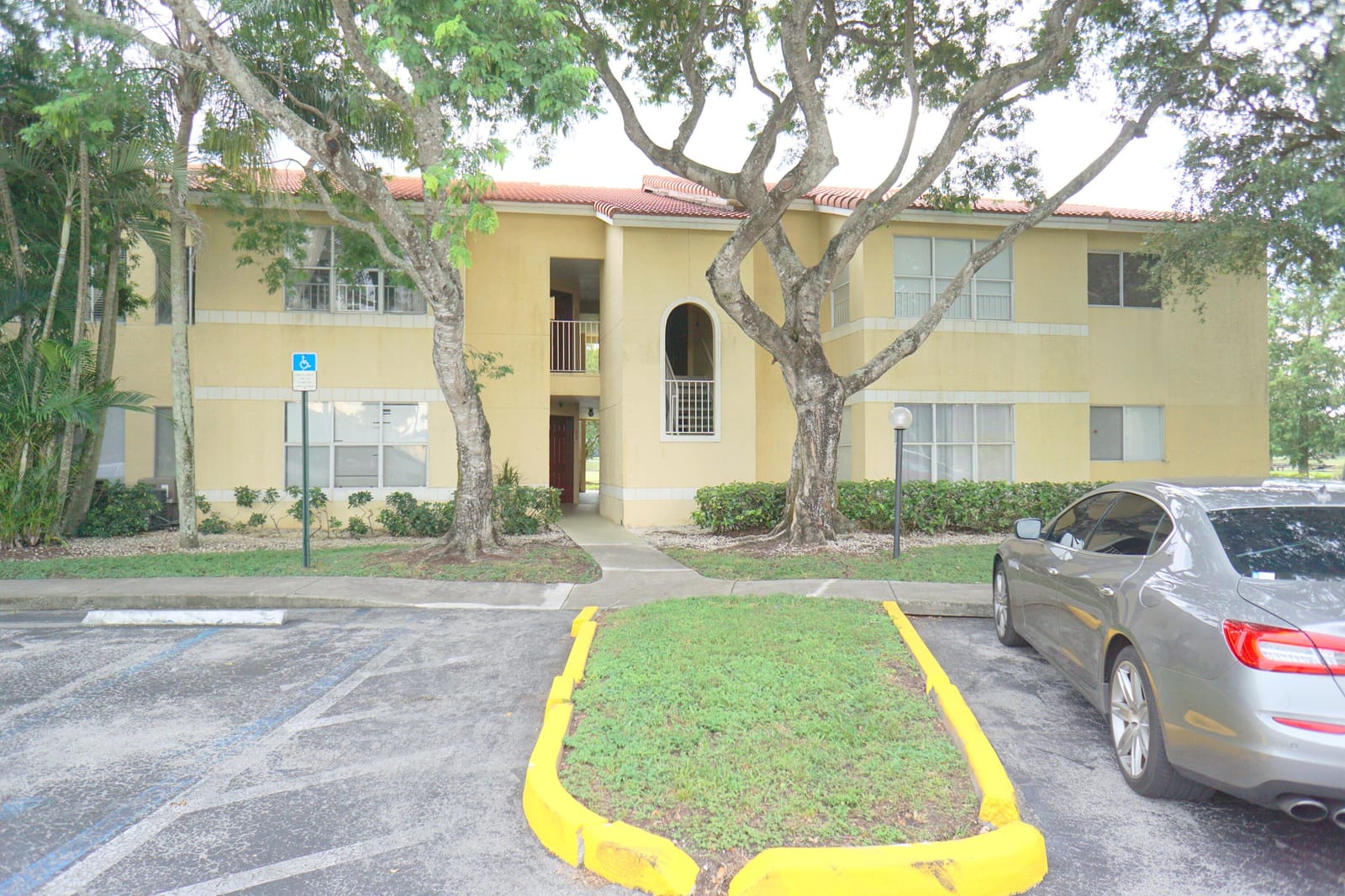 12620 VISTA ISLES Drive 1025, Sunrise, FL 33325