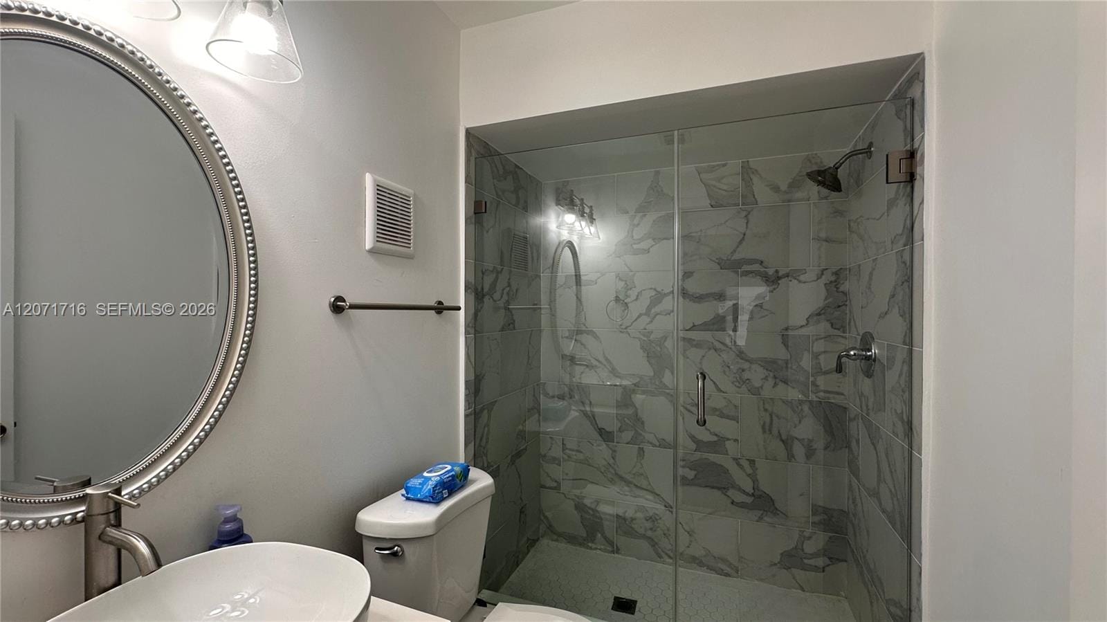 18921 W Oakmont Drive, Hialeah, FL 33015 photo 27