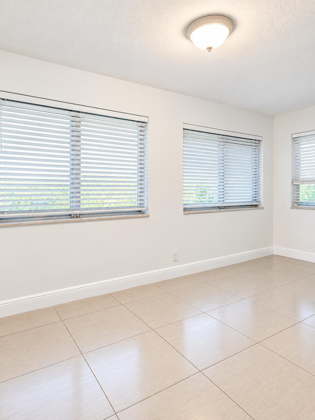 2603 NW 54TH Street, Tamarac, FL 33309 photo 13