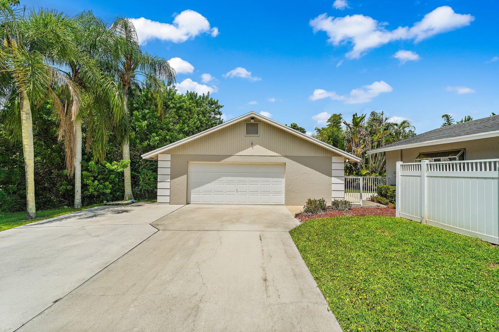 15315 78TH Drive N, Palm Beach Gardens, FL 33418 photo 9