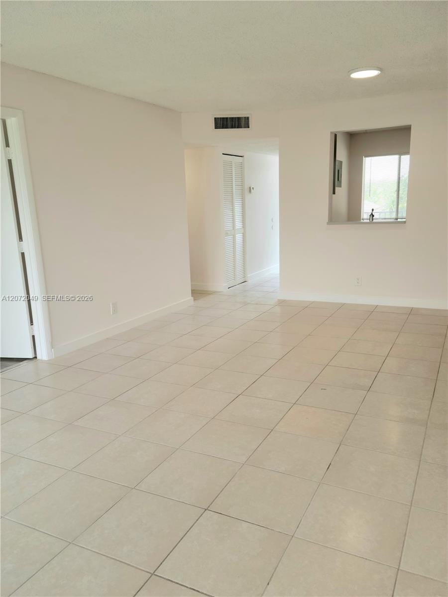 8620 N Sherman Circle 306 — photo 10