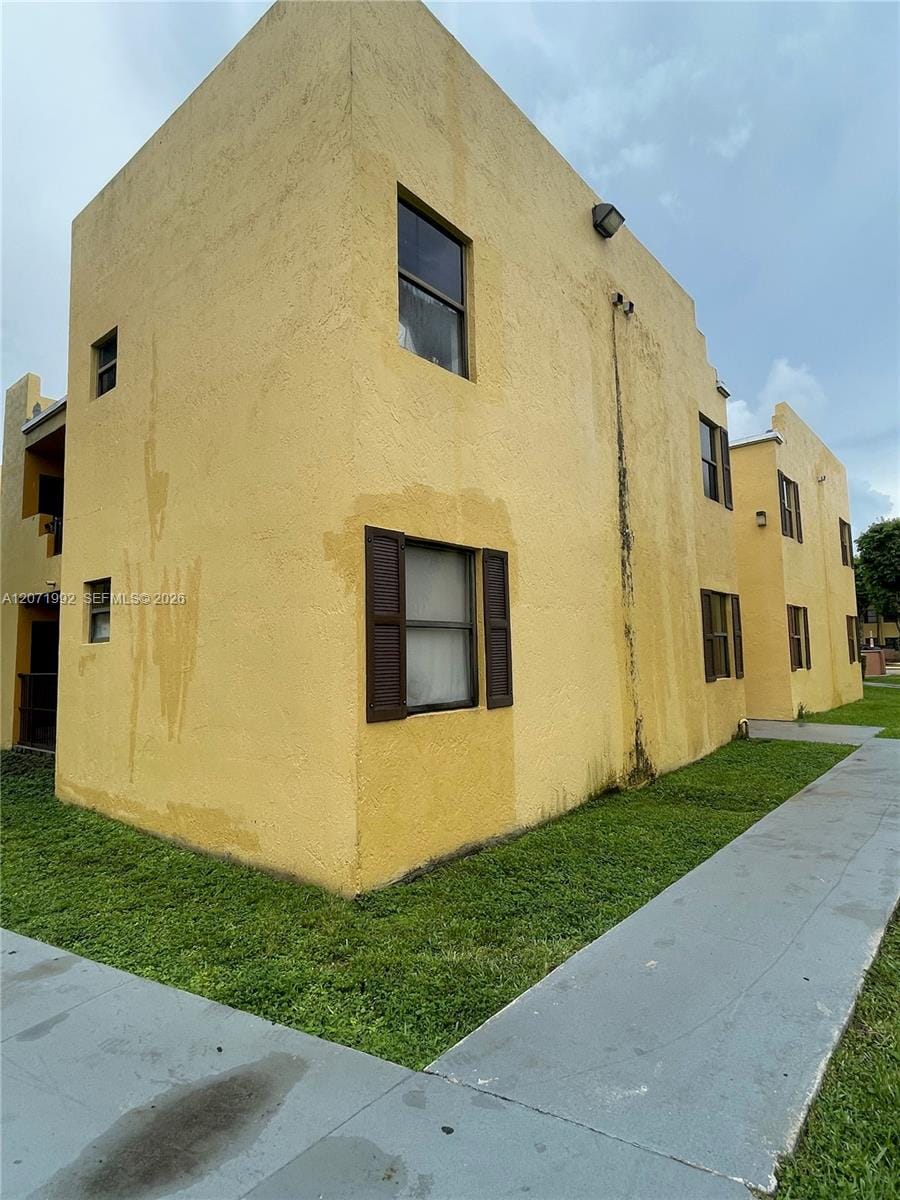636 NW 114th Avenue 102 — photo 12