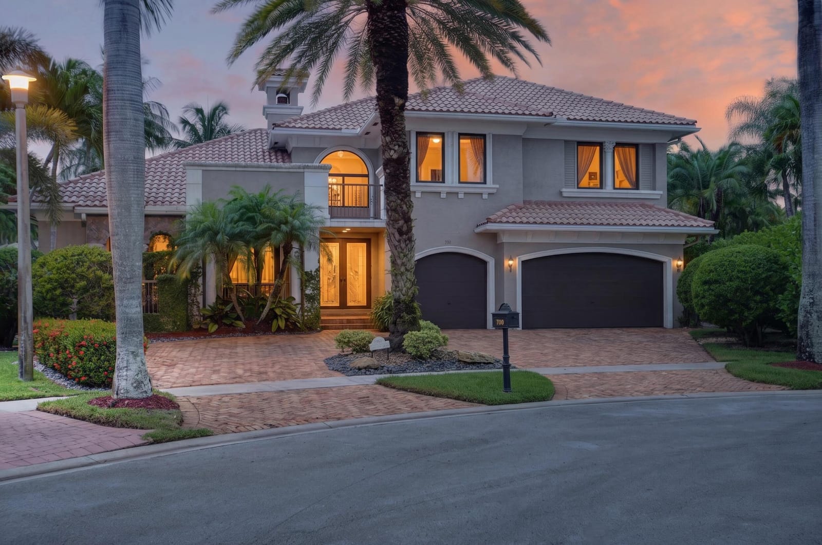 700 Cardinal Street, Plantation, FL 33324