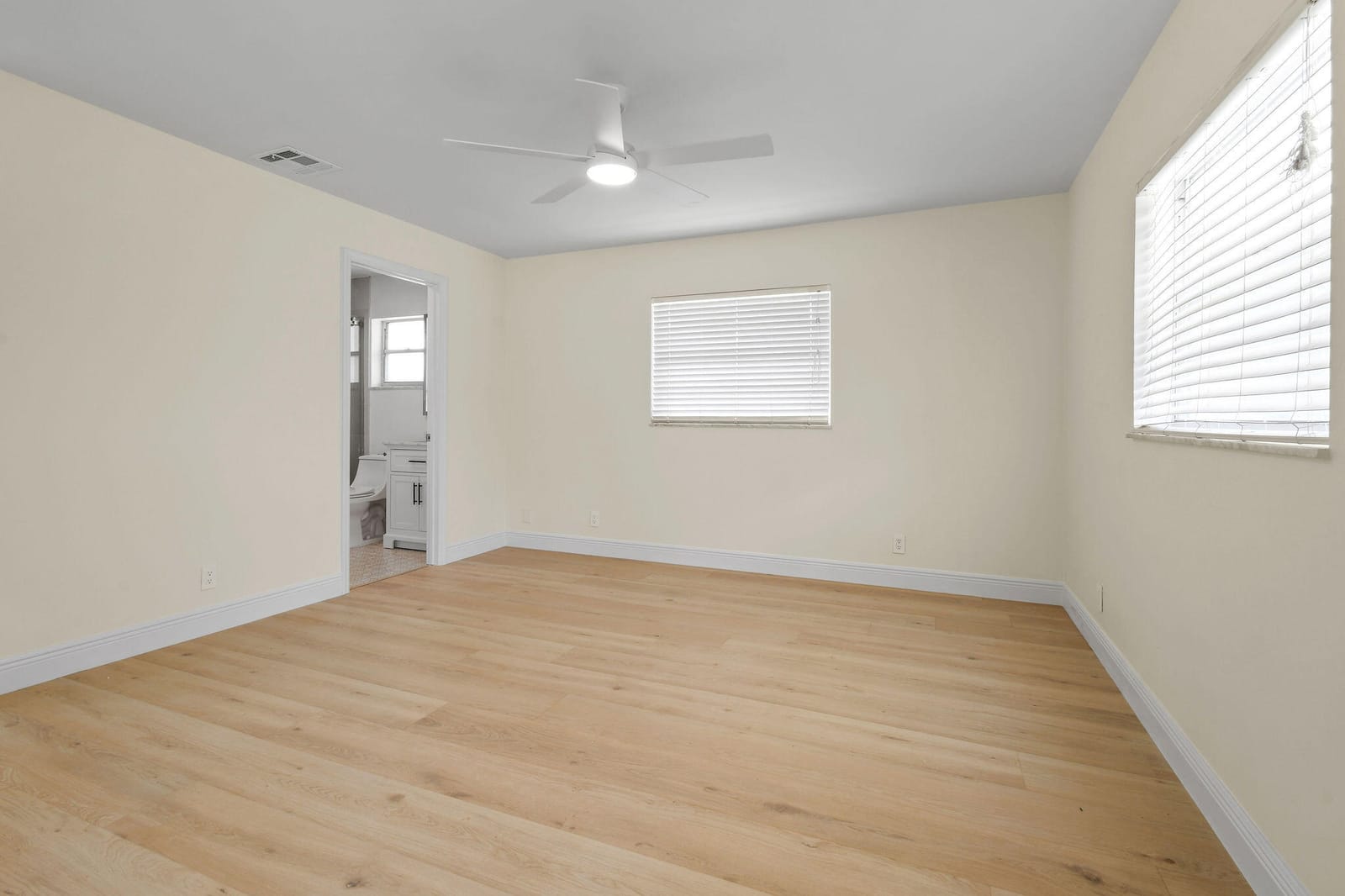 722 SE Arton Lane, Port St. Lucie, FL 34983 photo 22