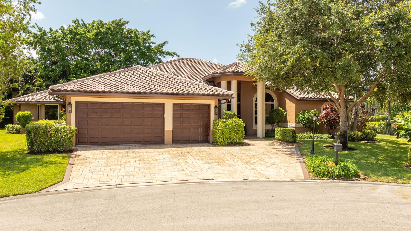 5805 NW 97th Drive, Parkland, FL 33076