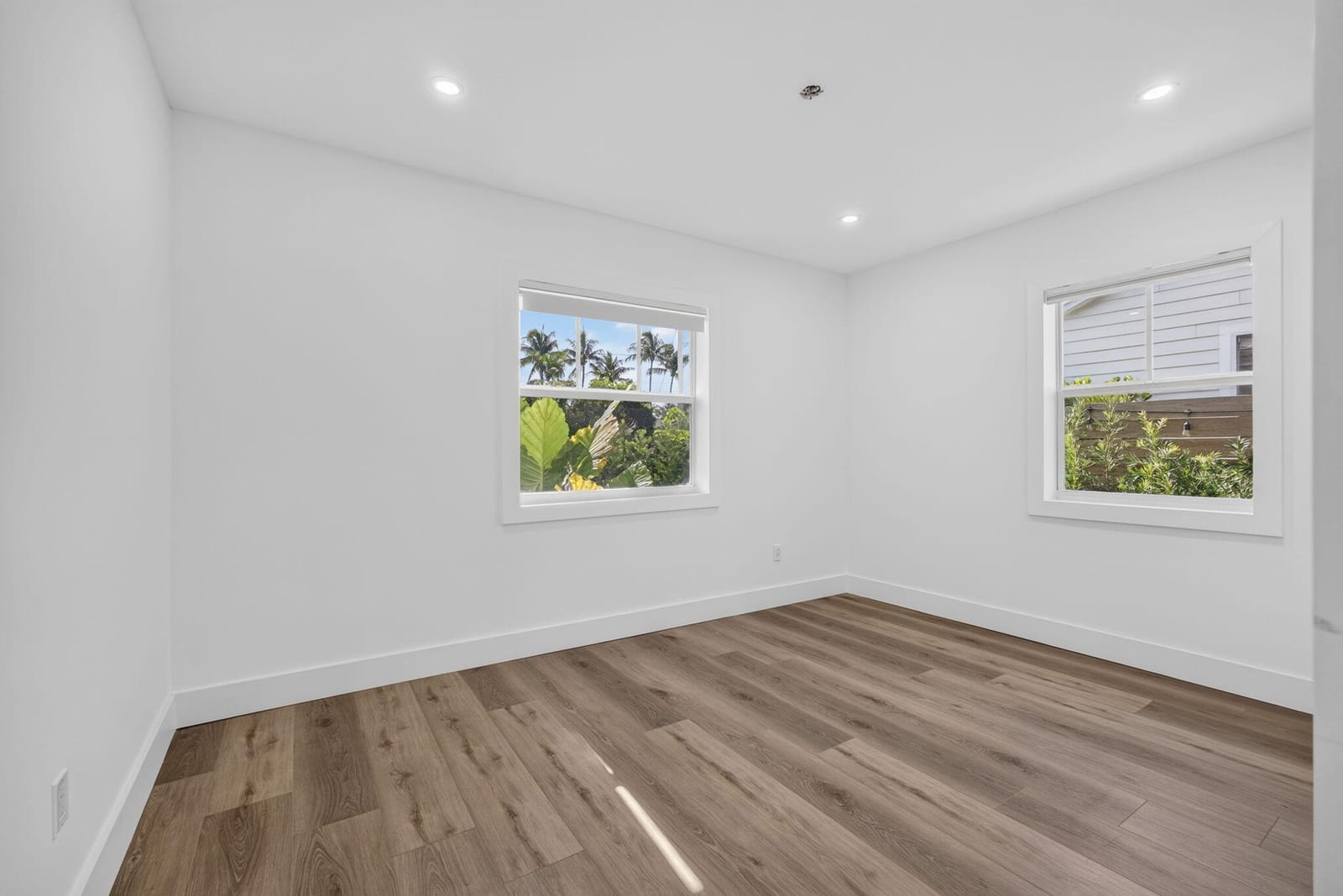 1309 N PALMWAY, Lake Worth Beach, FL 33460 photo 25