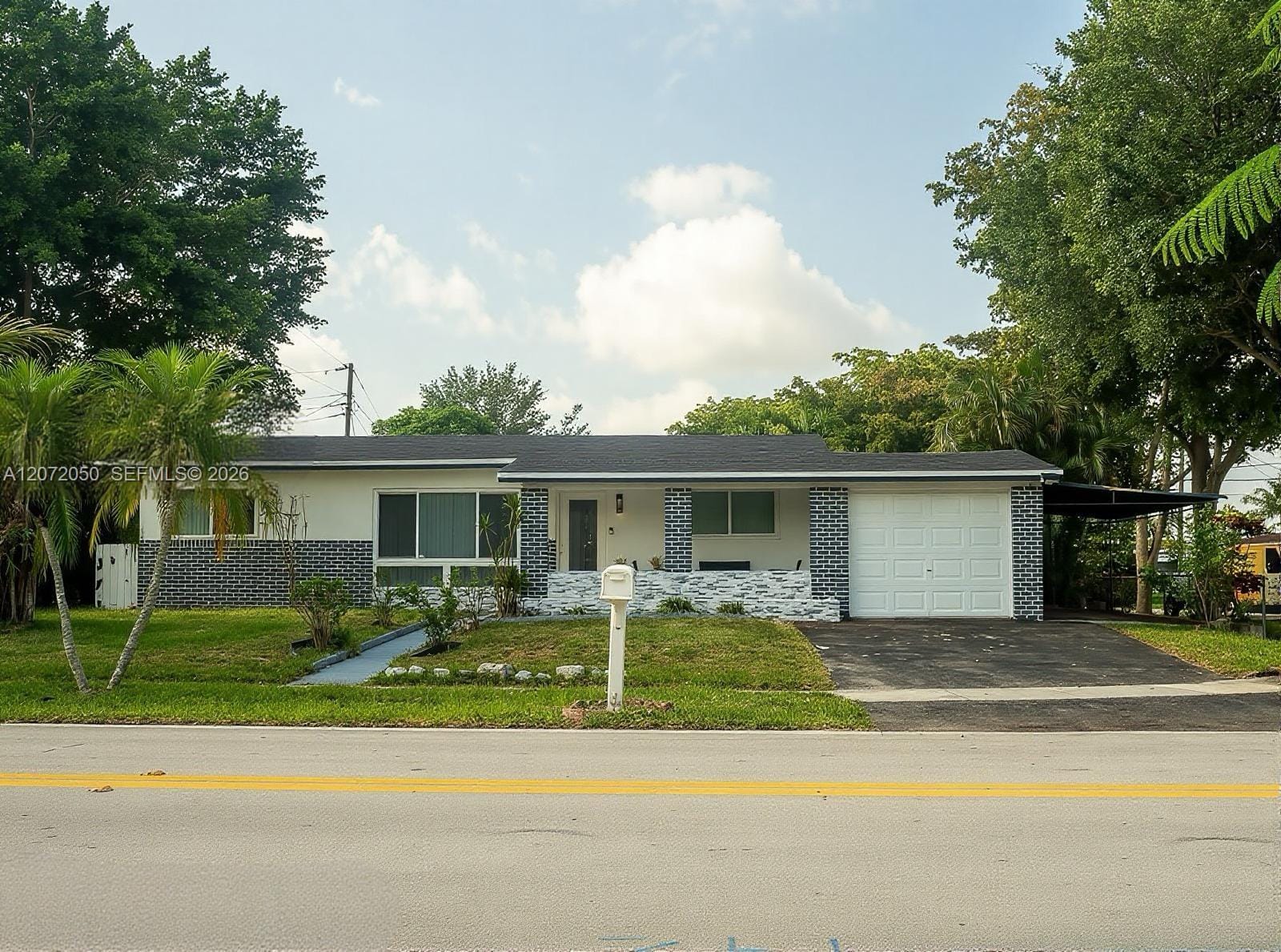 5090 SW 9th Court, Plantation, FL 33317