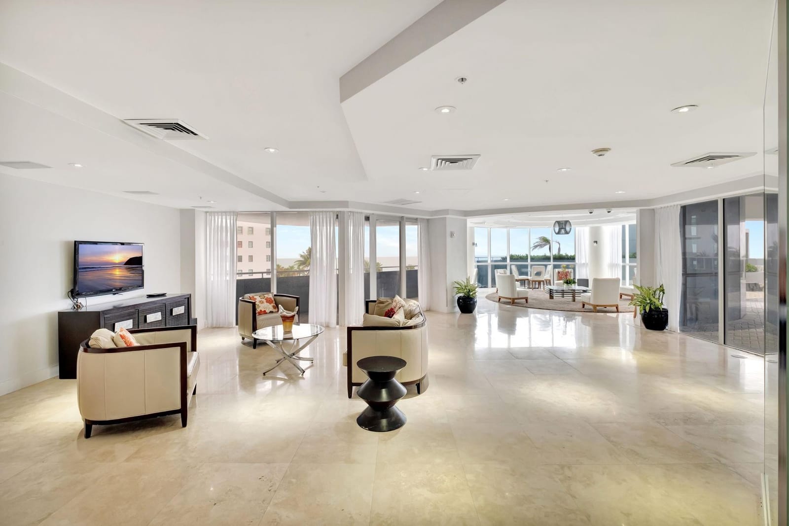 6301 COLLINS Avenue 2603 — photo 11