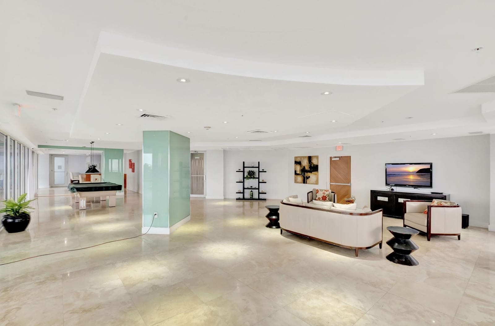 6301 COLLINS Avenue 2603 — photo 12