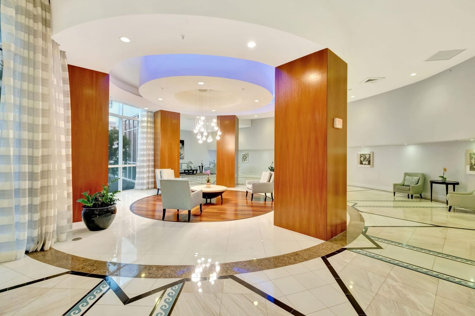 6301 COLLINS Avenue 2603 — photo 8
