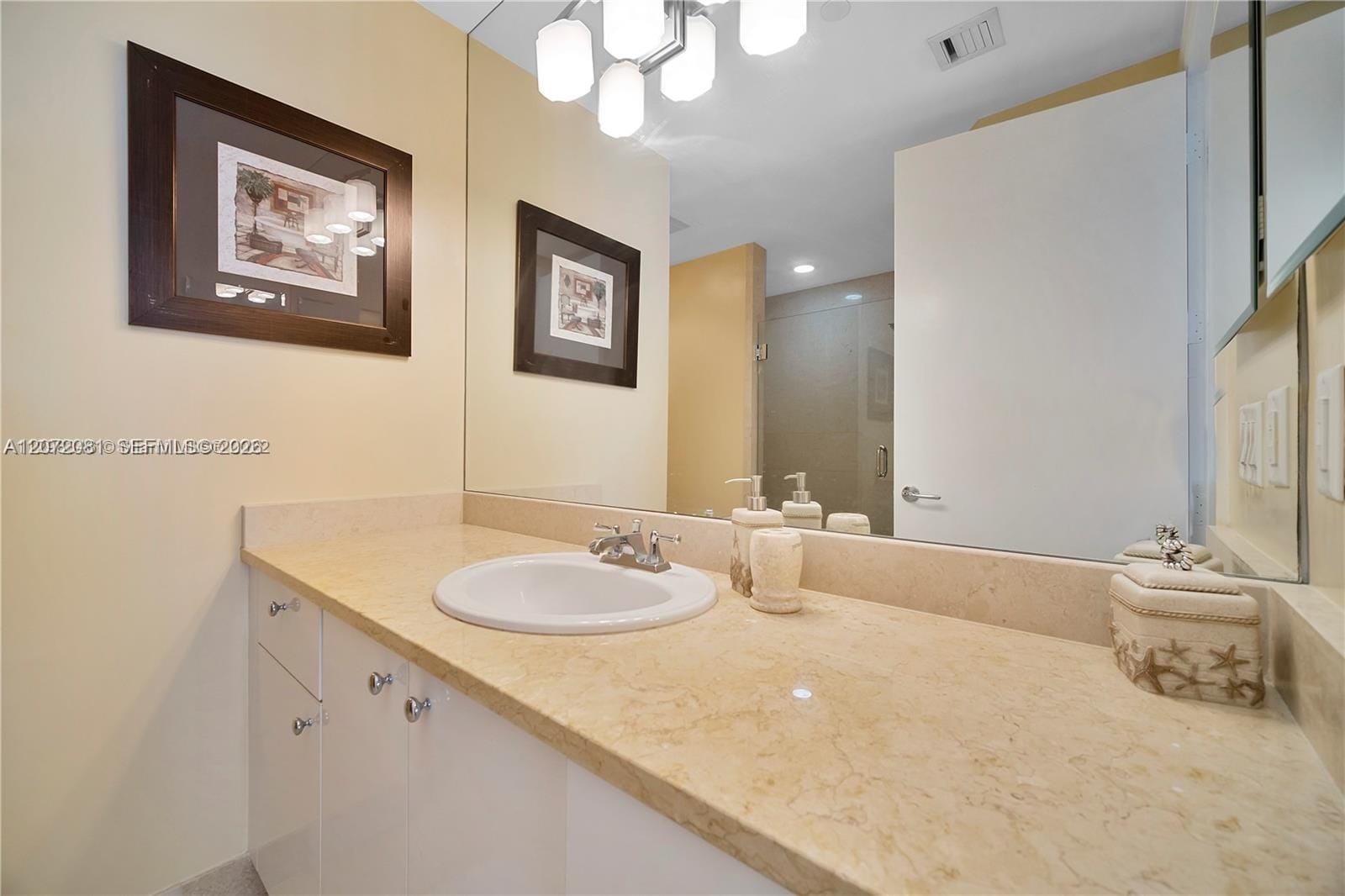 19900 E Country Club Drive TS18, Aventura, FL 33180 photo 4