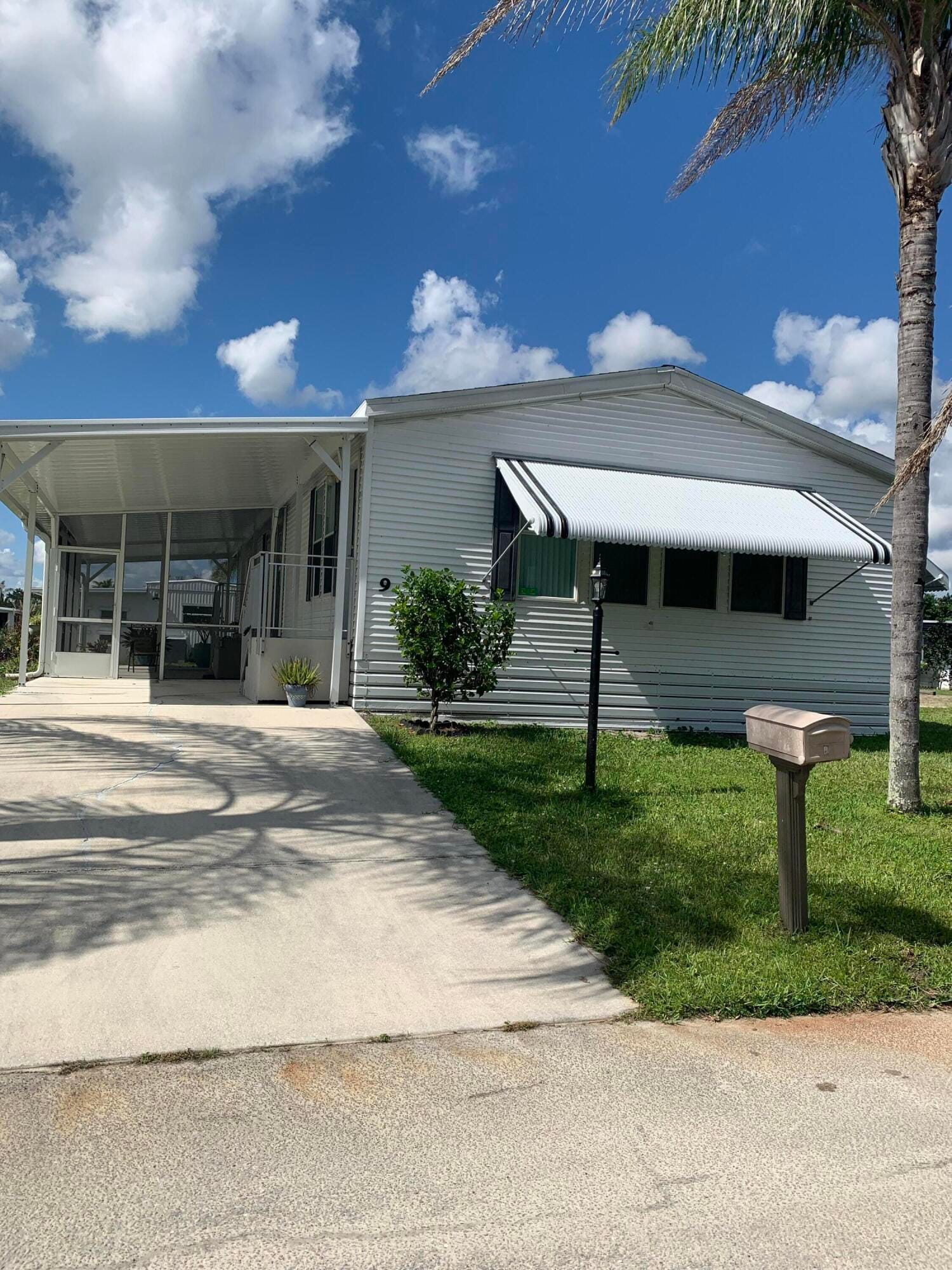 9 Maya Way, Port St. Lucie, FL 34952