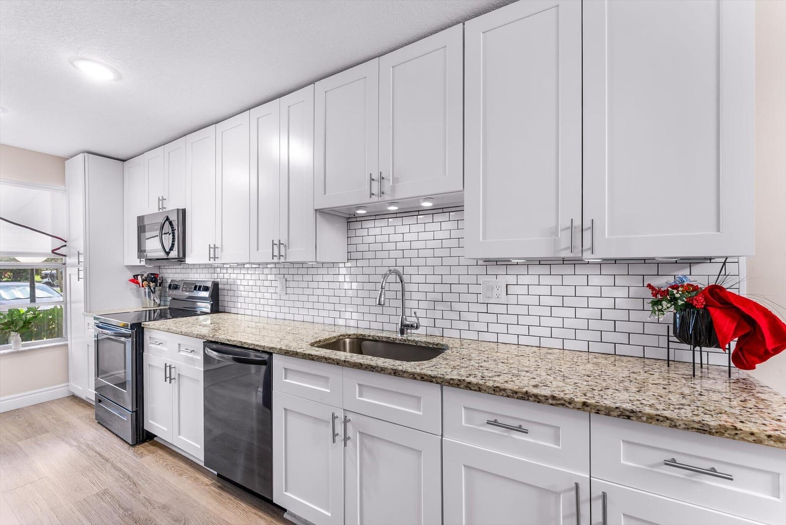 1241 NW 18TH Avenue 102, Delray Beach, FL 33445 photo 6