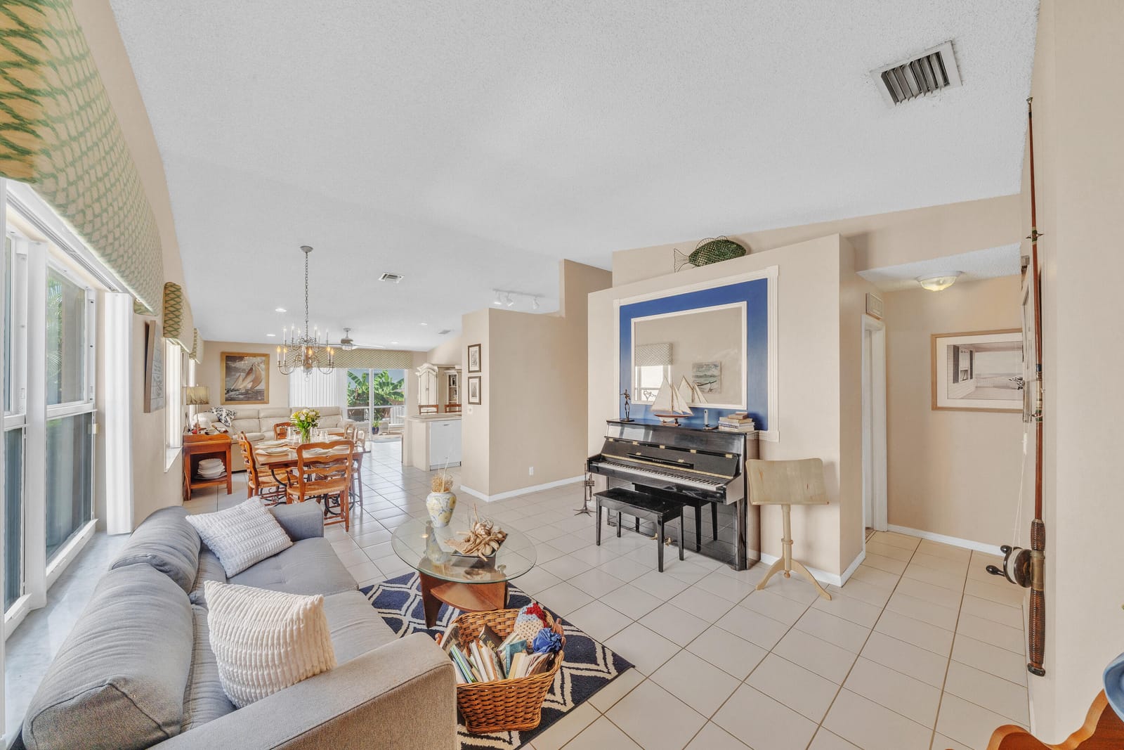 4255 NW 1st Drive, Deerfield Beach, FL 33442 photo 2
