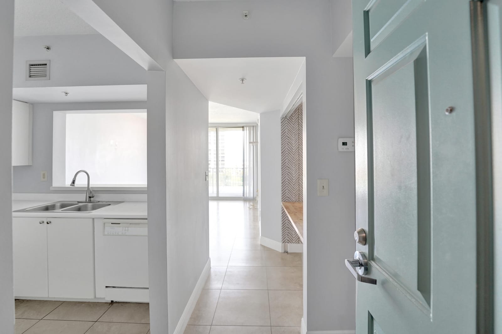 3020 NE 32ND Avenue 807 — photo 6