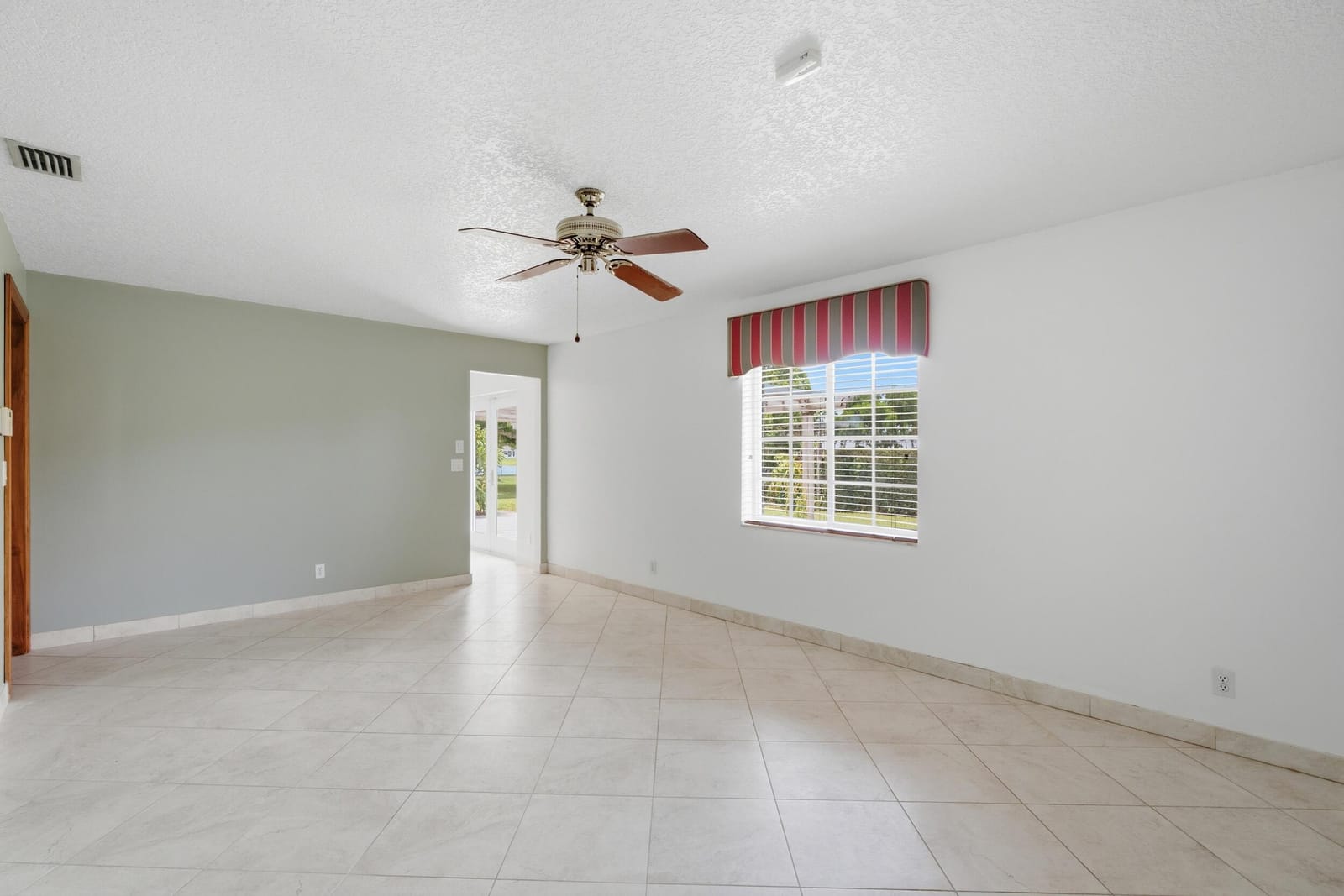 4778 Blue Pine Circle — photo 11