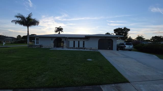 2950 SE San Jeronimo Road, Port St. Lucie, FL 34952