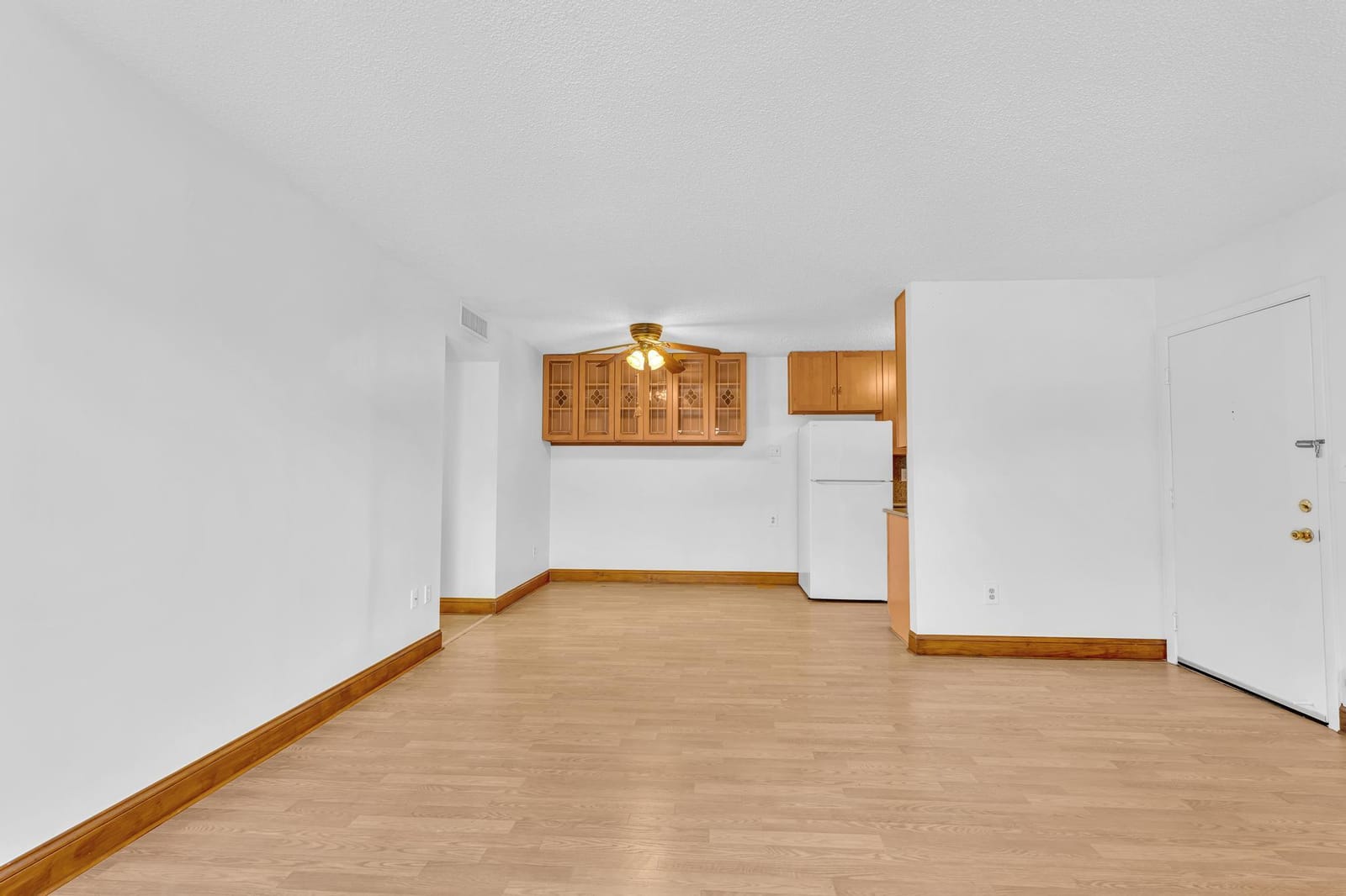 10701 W CLAIRMONT Circle 109, Tamarac, FL 33321 photo 6