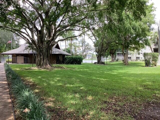 9325 LAGOON Place 107 — photo 10