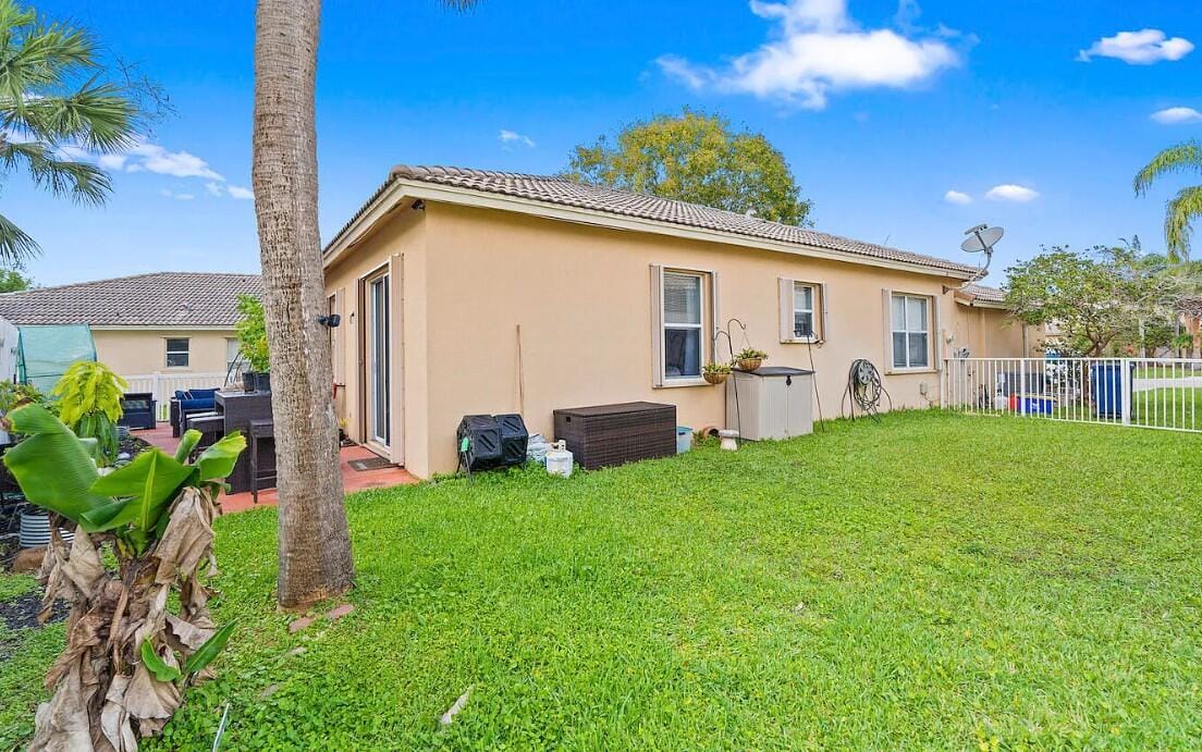 121 Prestige Drive, Royal Palm Beach, FL 33411 photo 5