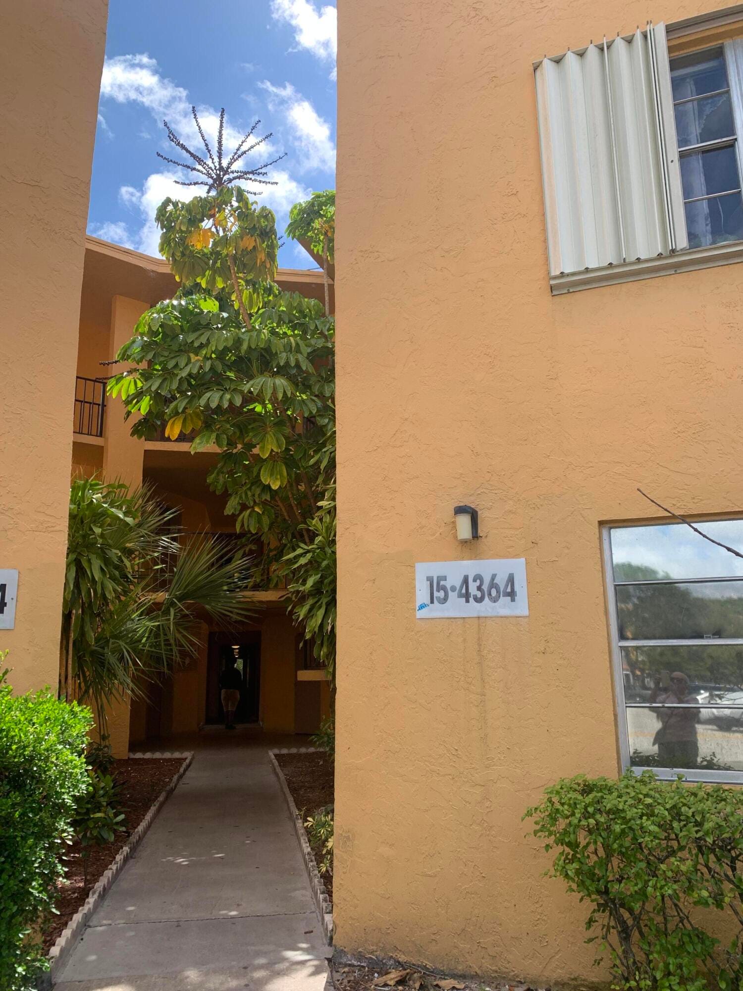 4364 NW 9TH Avenue 15-3B — photo 1