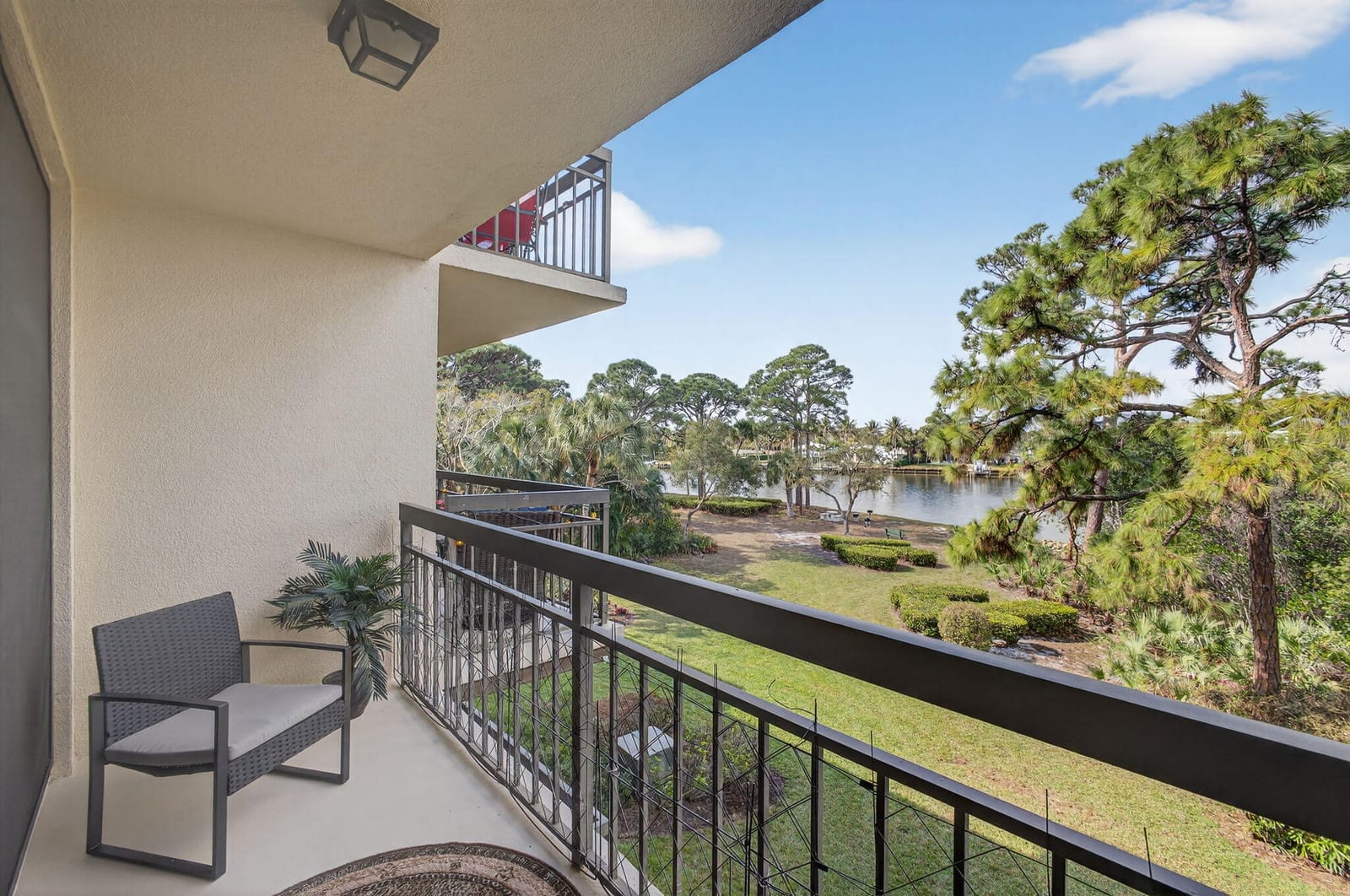 1901 MARINA ISLE Way 304, Jupiter, FL 33477 photo 21