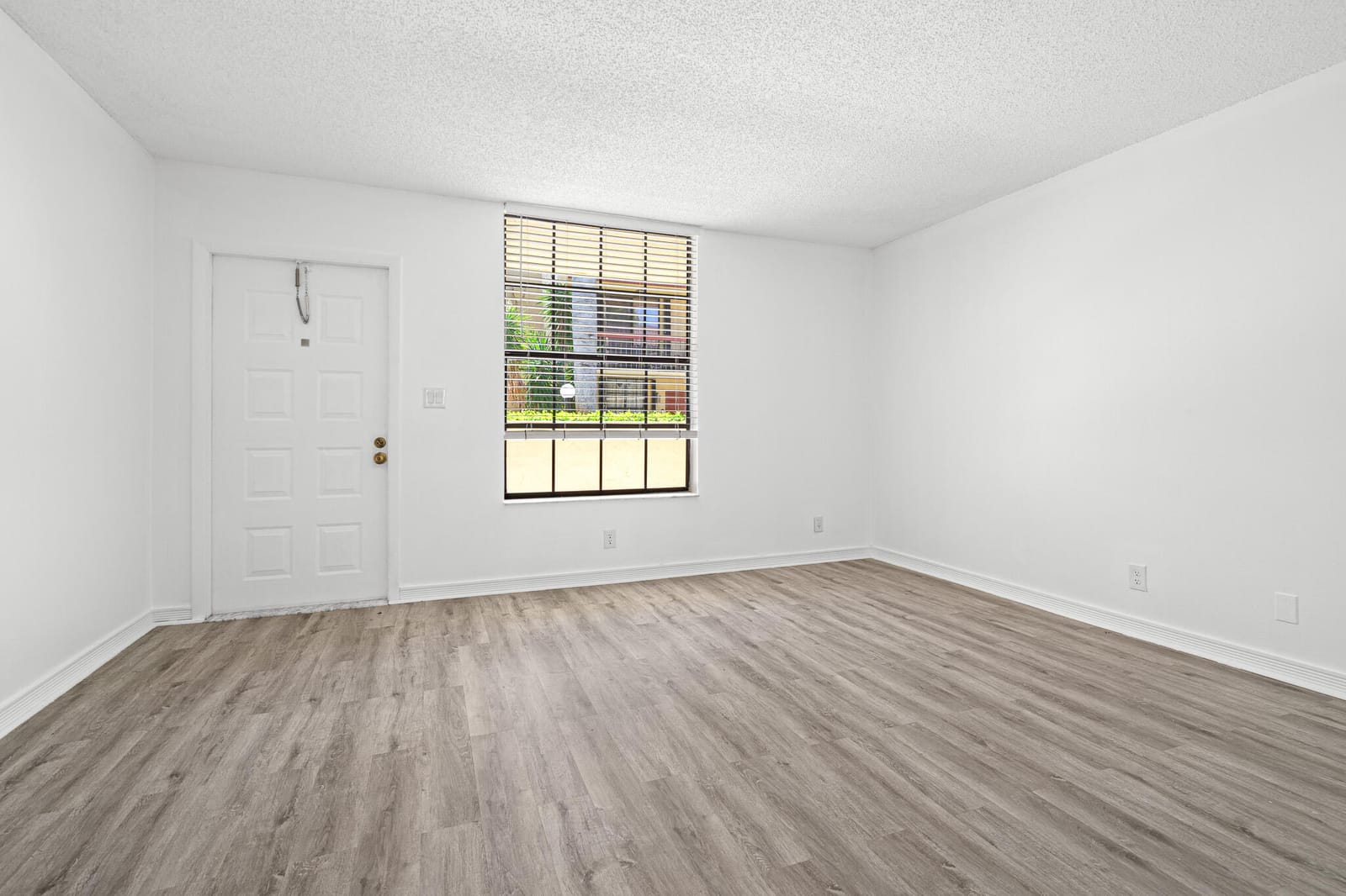 769 SE 1st Way, Deerfield Beach, FL 33441 photo 14