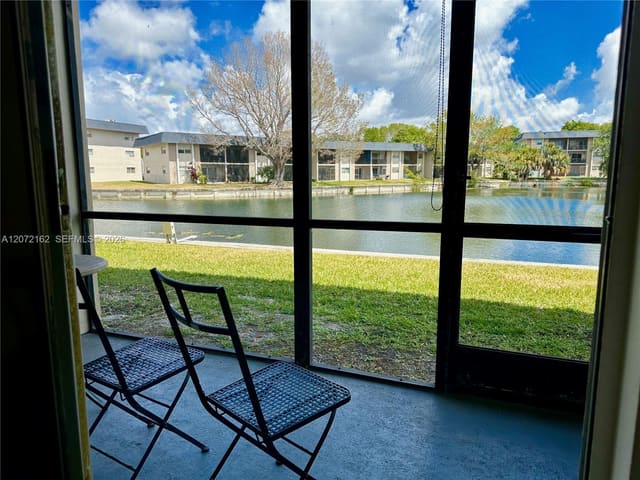 7901 S Colony Circle S 104, sold in Versailles Gardens Condo, Tamarac, FL