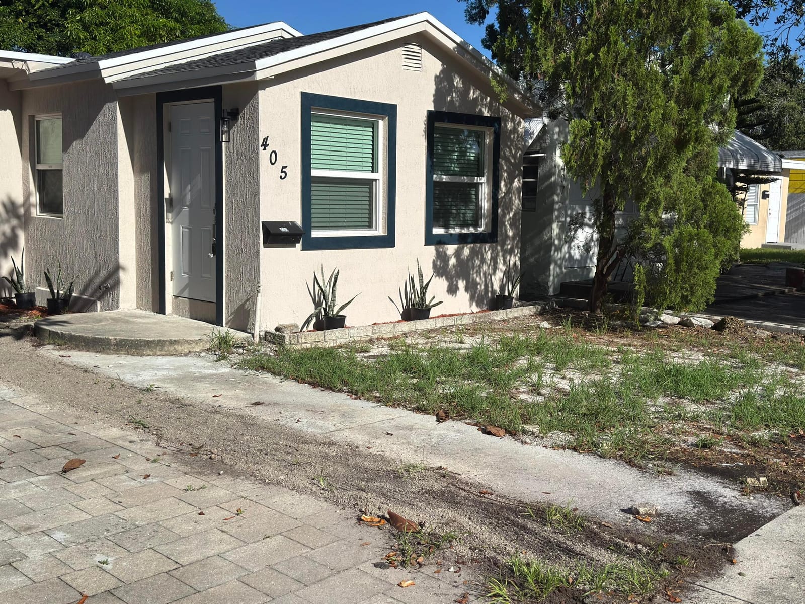 405 N E Street, Lake Worth, FL 33460 photo 1