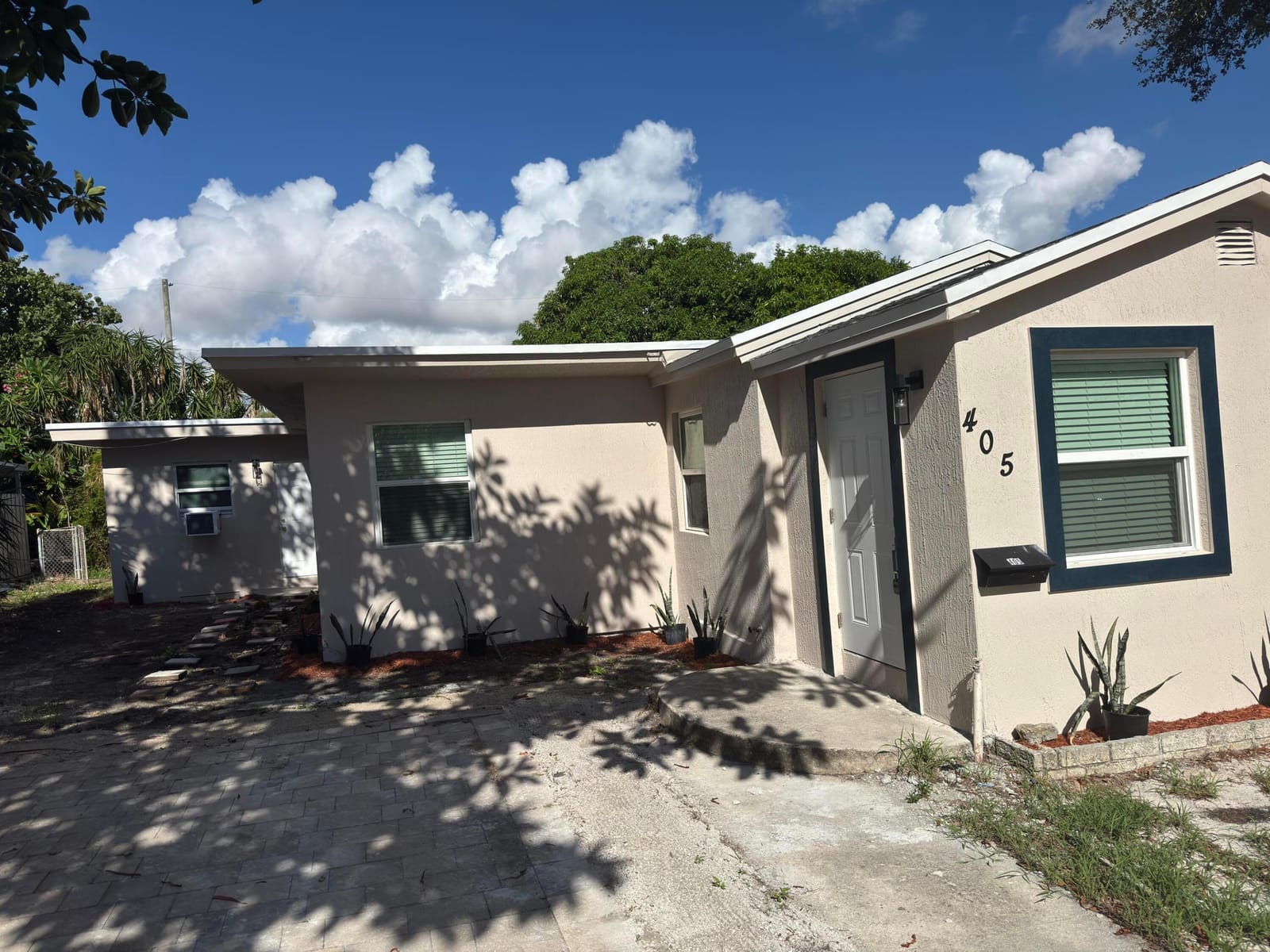 405 N E Street, Lake Worth, FL 33460 photo 7