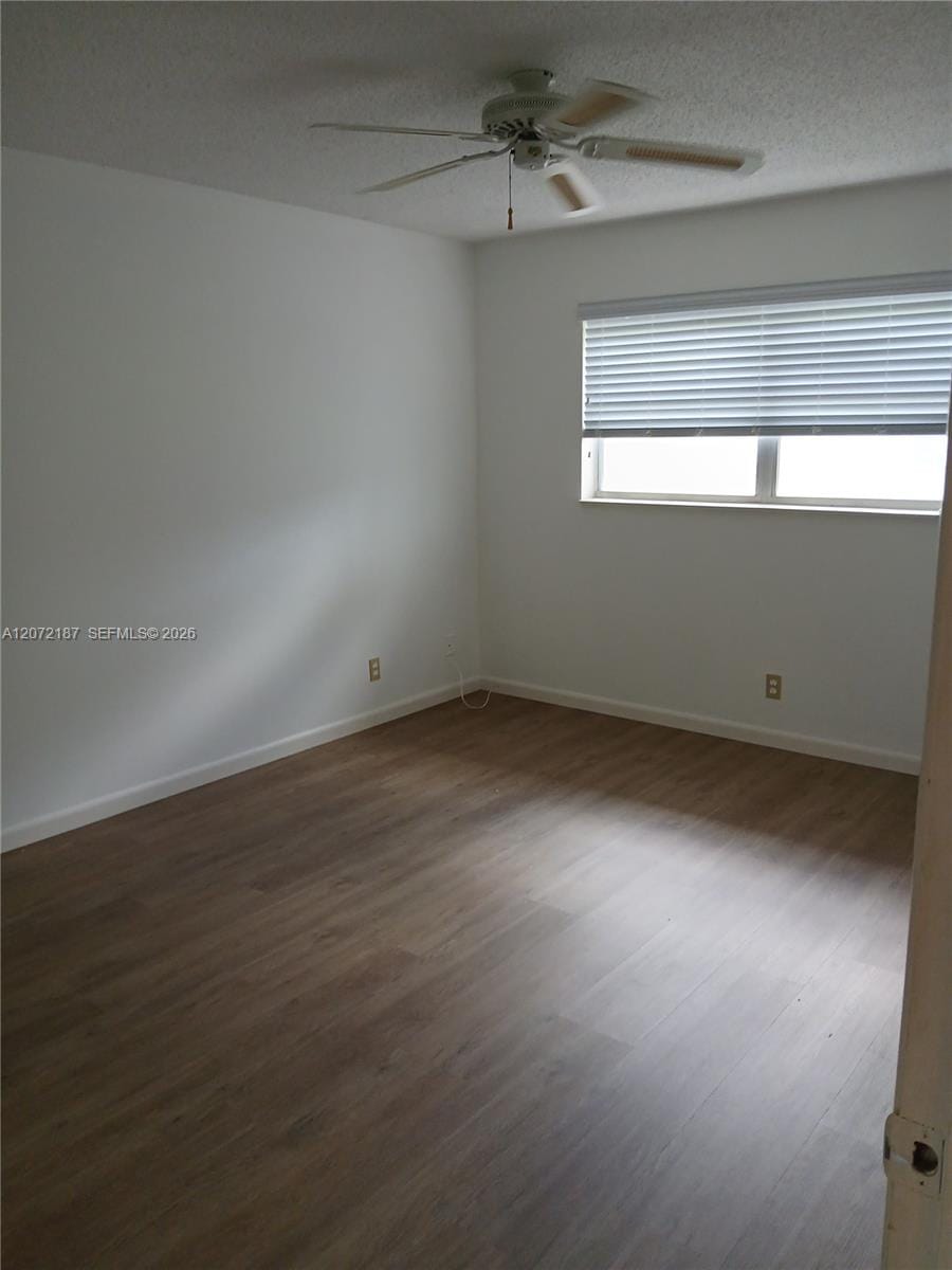 302 Lake Evelyn Drive 302 — photo 7