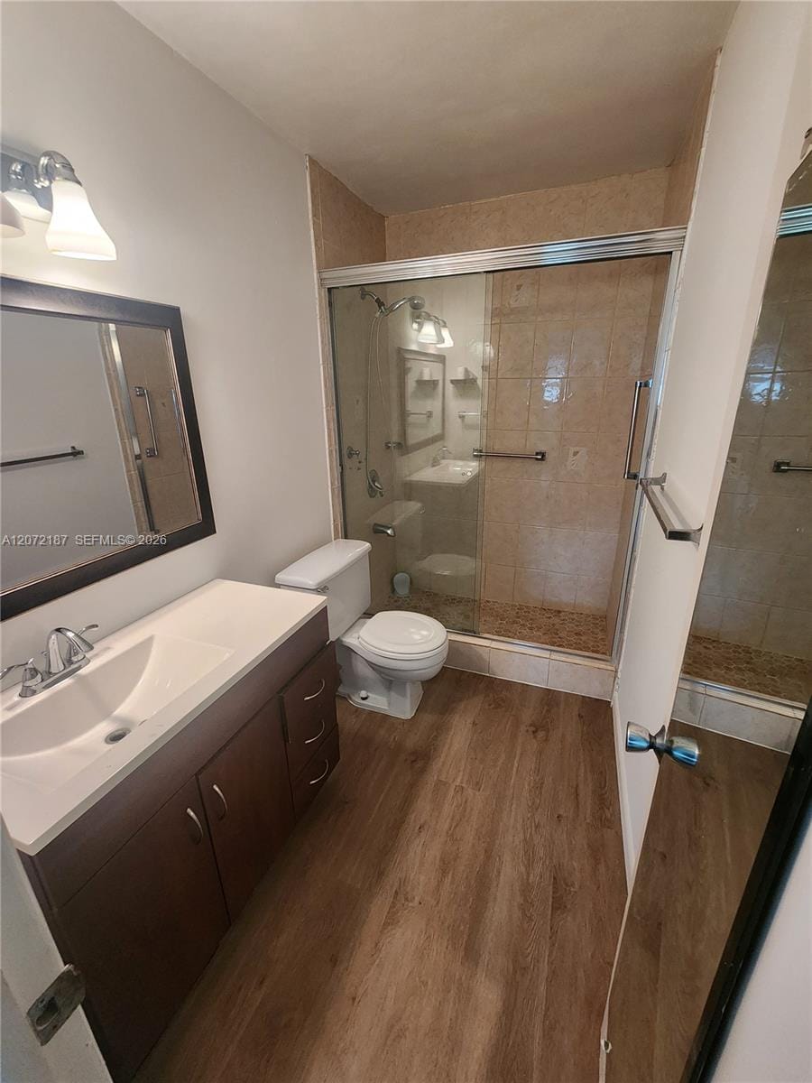 302 Lake Evelyn Drive 302 — photo 8