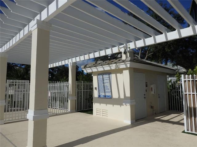 5662 NW 99TH Way, Coral Springs, FL 33076