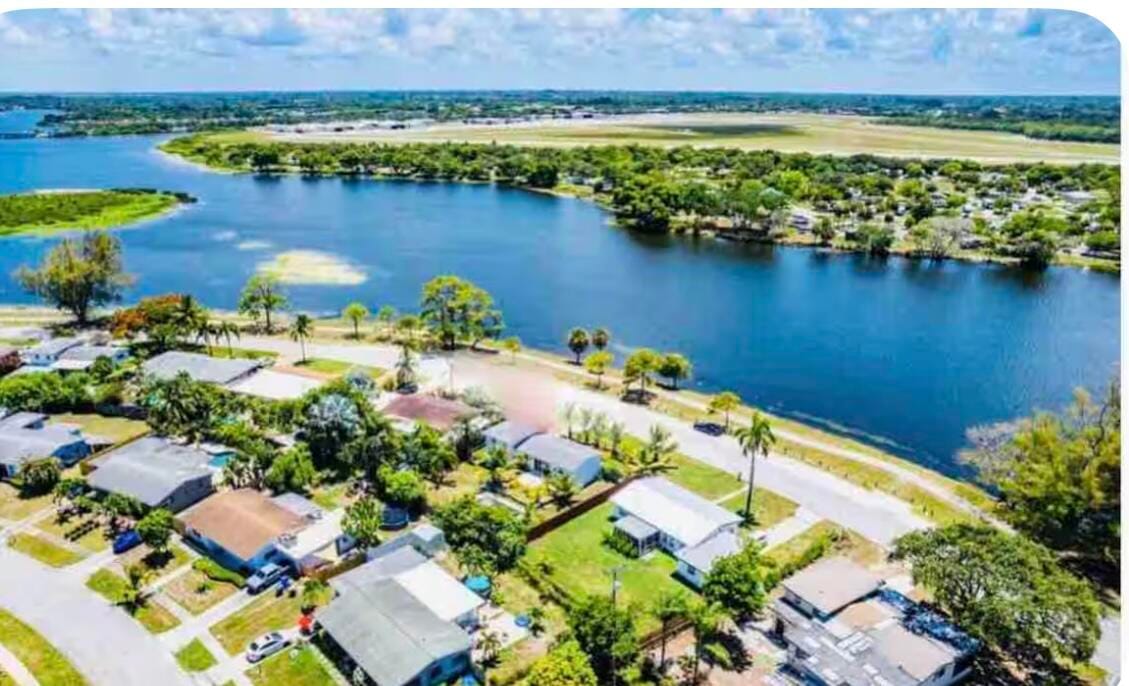 1407 ONTARIO Drive, Lake Worth, FL 33461 photo 18