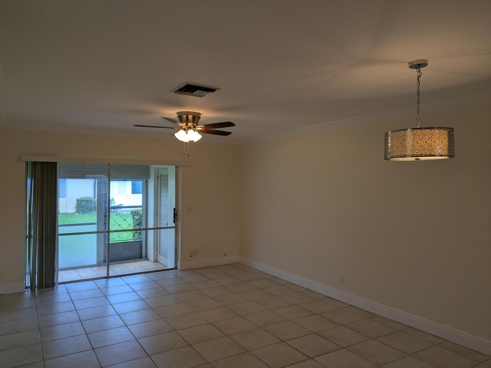 2771 Ashley Drive E J, West Palm Beach, FL 33415 photo 8