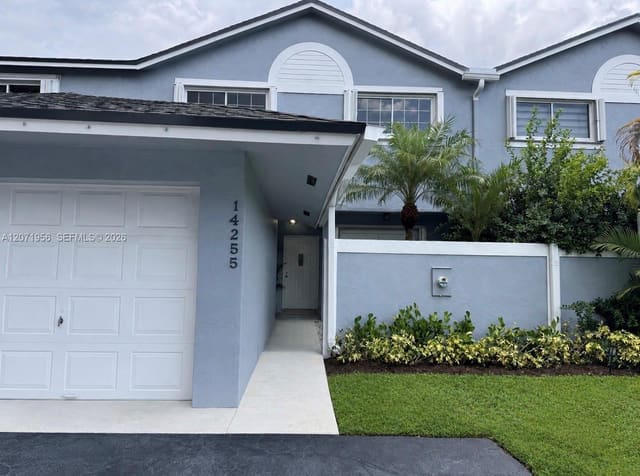14255 SW 96th Terrace, La Jolla West, Miami, FL