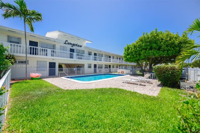 5420 NE 22nd Terrace 16, Fort Lauderdale, FL 33308
