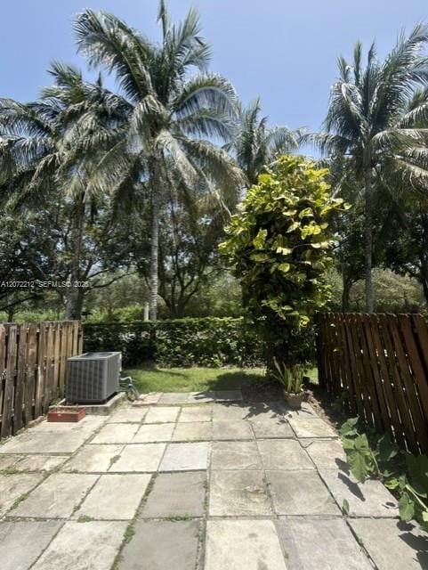 2245 NE 42nd Avenue — photo 9